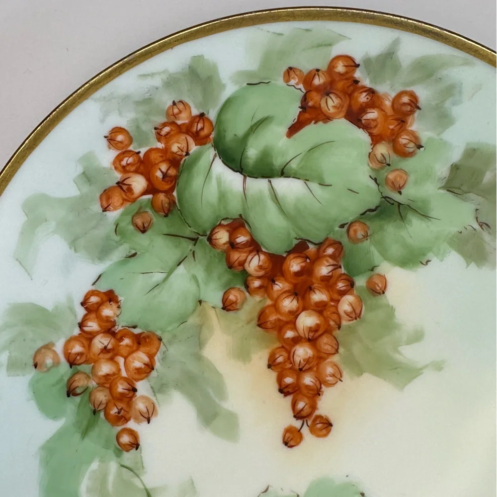 J.C. Bavaria Vintage Gold Trim with Grapes Decorative Plate